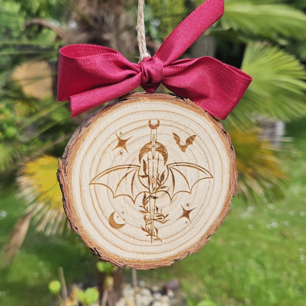 Winged Sword Deko Holzscheibe | Einzelstück