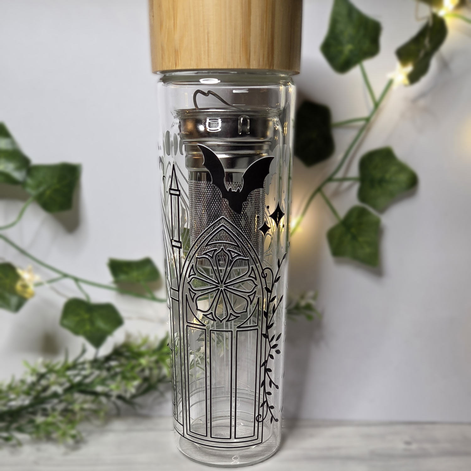 Roses & Thorns Cathedral Glasflasche mit Sieb – Bild 2