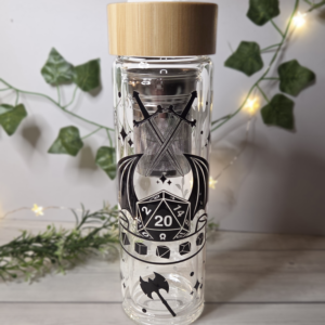 Pen & Paper | DnD inspired | Glasflasche mit Sieb